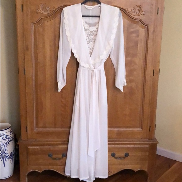 Victoria's Secret Other - Victoria’s Secret Bridal Nightgown and Robe